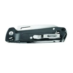 Leatherman FREE K4 Multipurpose Knife -Leatherman Depot Sales Store LT832664 Leatherman FREE K4 Closed with Pocket Clip