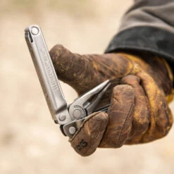 Leatherman Bond Multi-tool With Black Nylon Sheath -Leatherman Depot Sales Store LT832934 Leatherman Bond Multi Tool One Hand Opening