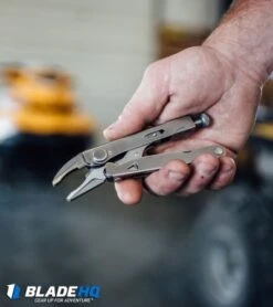 Leatherman Crunch Multi-Tool (15-in-1) 68010201K -Leatherman Depot Sales Store LTG CRUNCH WORK INHAND 0717