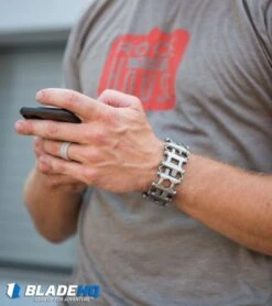 Leatherman Tread Stainless Steel Multi-Tool Black (29-in-1) 831999 -Leatherman Depot Sales Store LTG TREAD HOME ONWRIST 0917 3